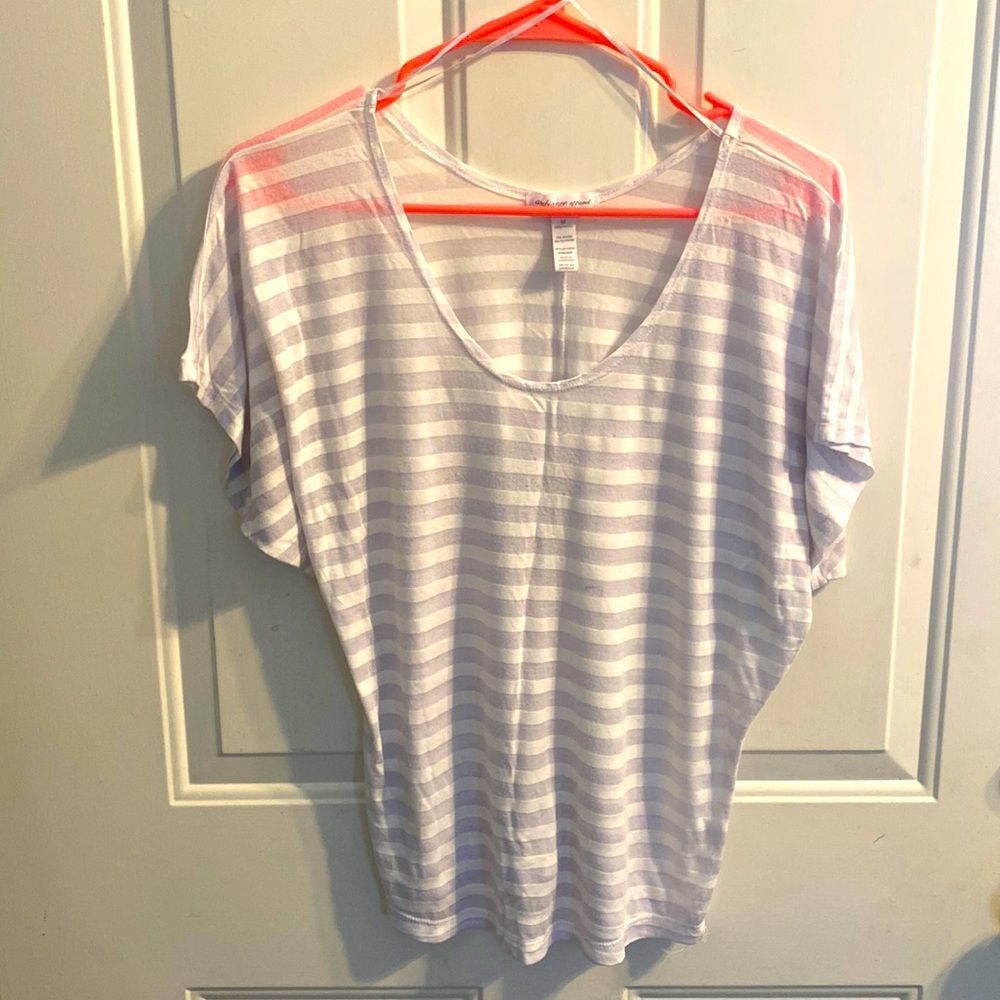 Ambiance white tee M